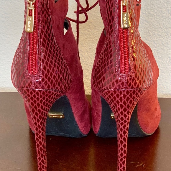 Beautiful burgundy bebe high heels! - Picture 3 of 4